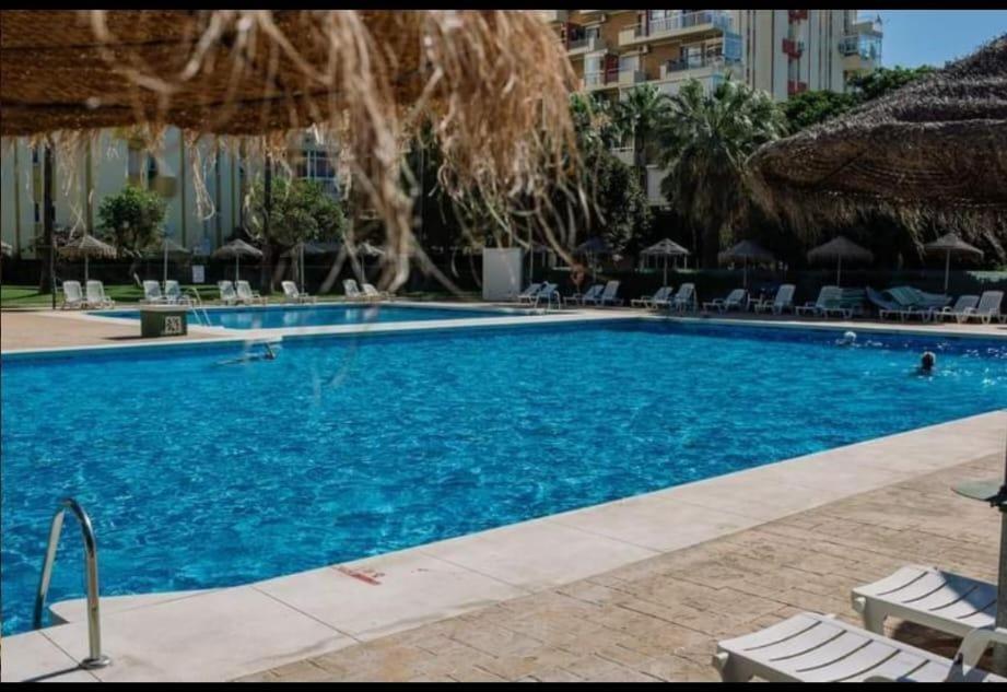 Benalmadena Costaアパートメント エクステリア 写真