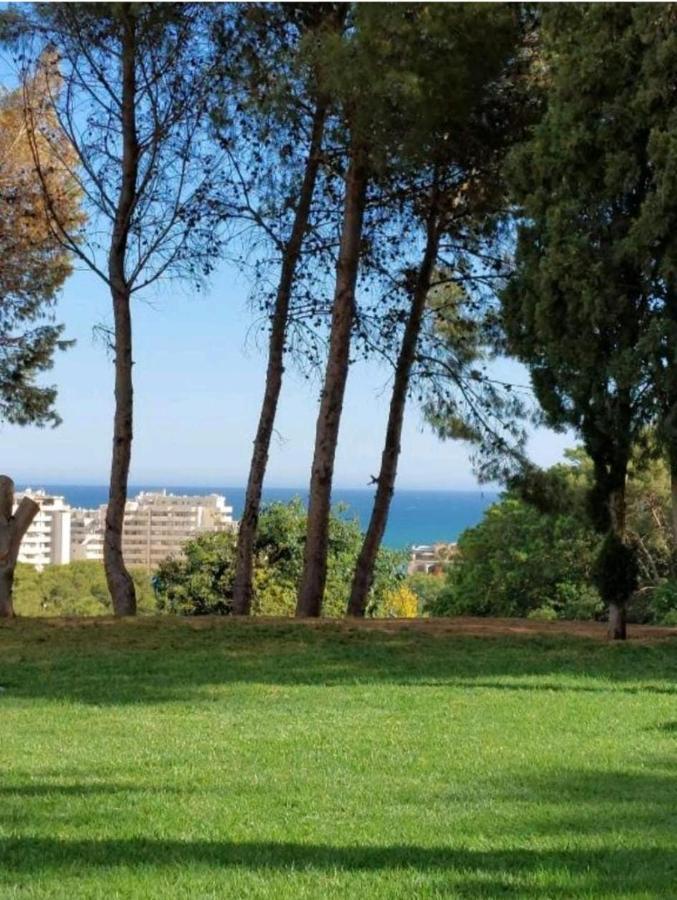 Benalmadena Costaアパートメント エクステリア 写真